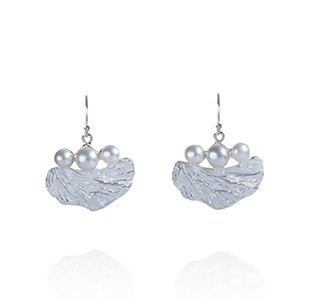 OCEAN BED earrines, silver, pearls