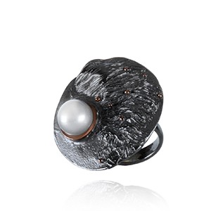 OCEAN BED round ring, black & rose, white pearl